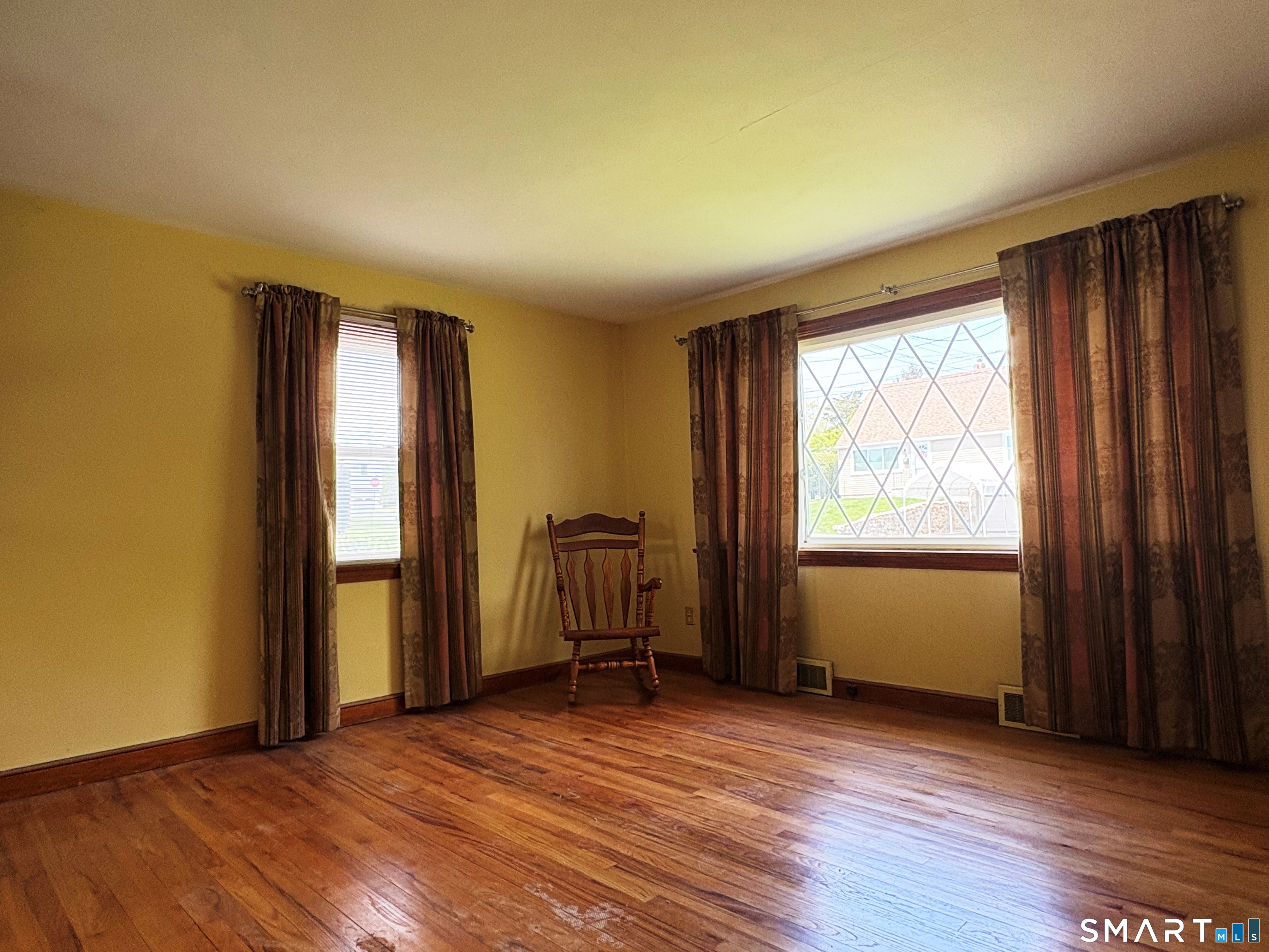 20 Garibaldi Street Watertown CT 06779
