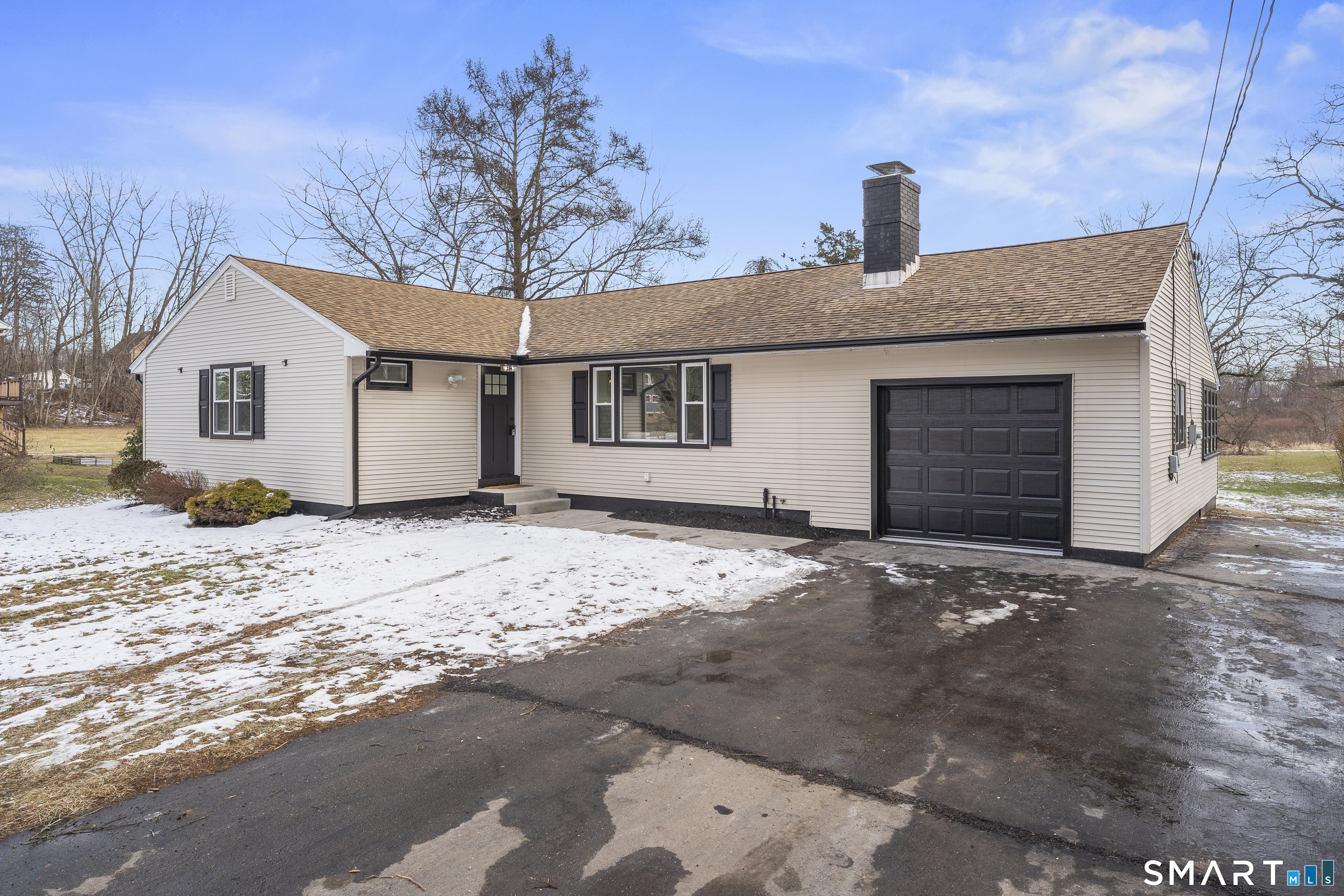 3 Pleasant Street East Windsor CT 06088