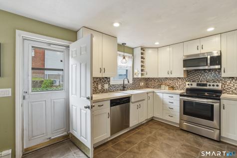 91 Berkeley Road Middletown CT 06457
