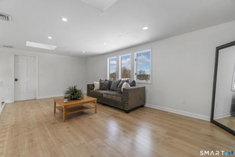 25 Zack Lane Bristol CT 06010