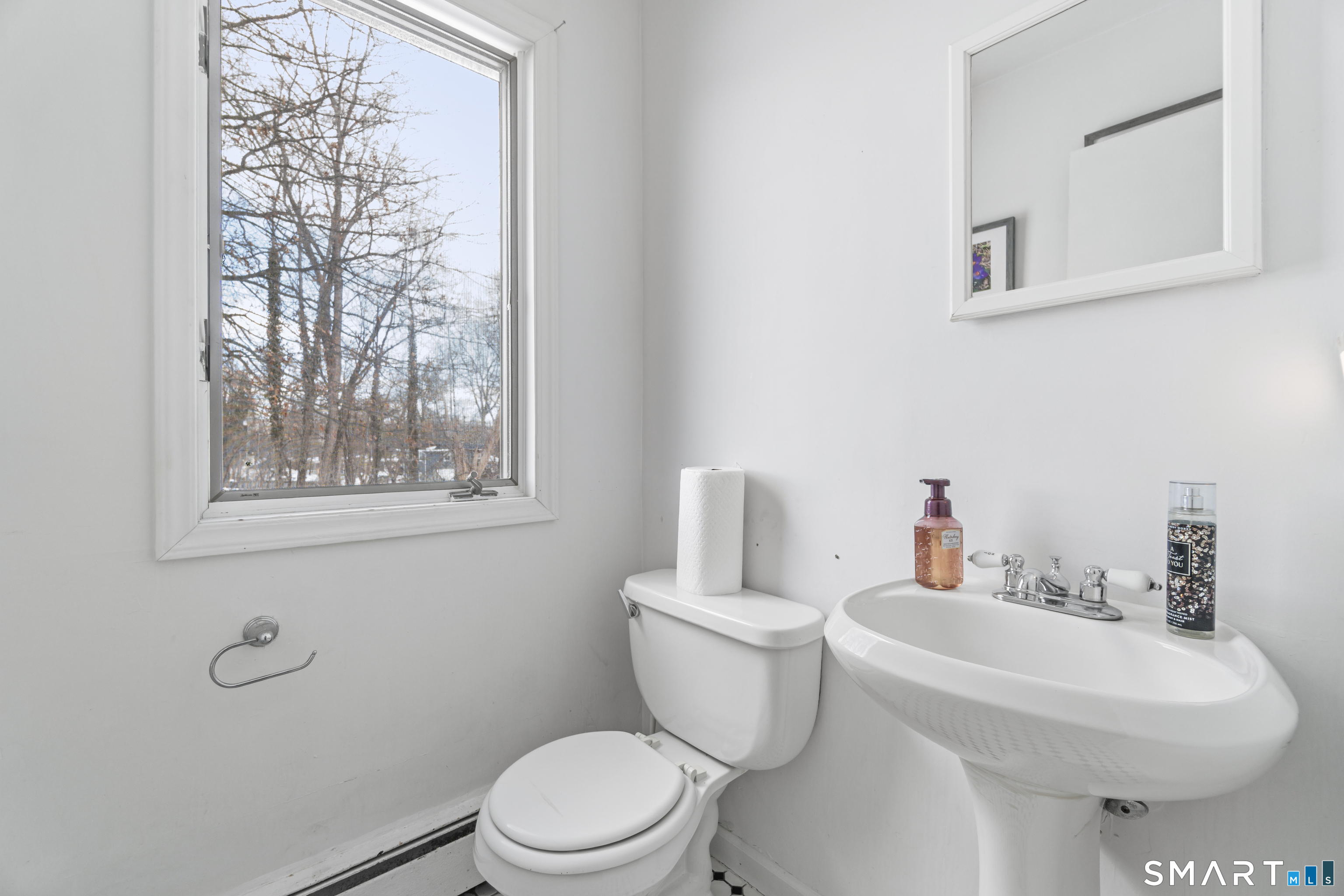 25 Zack Lane Bristol CT 06010