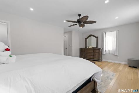 25 Zack Lane Bristol CT 06010