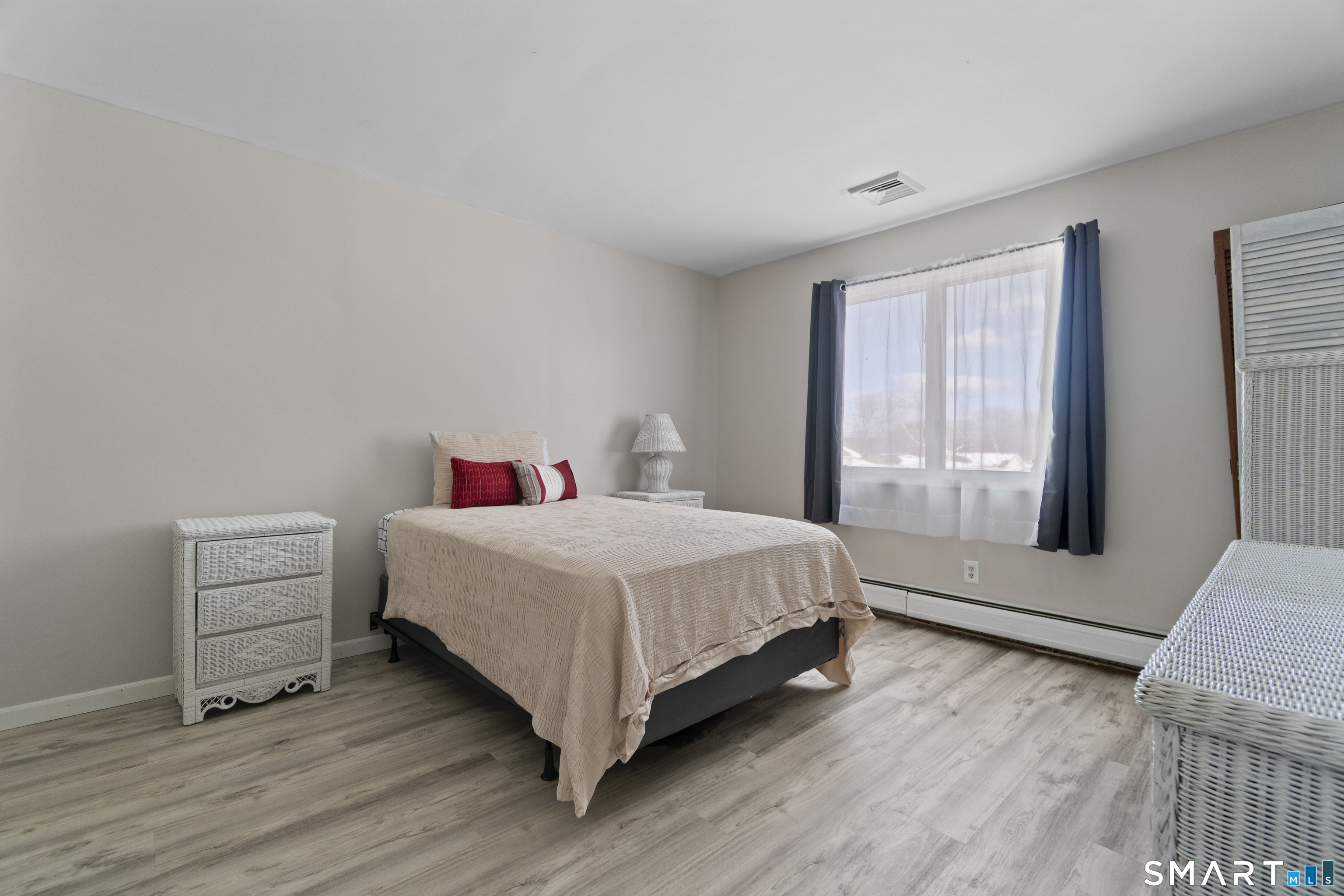 25 Zack Lane Bristol CT 06010