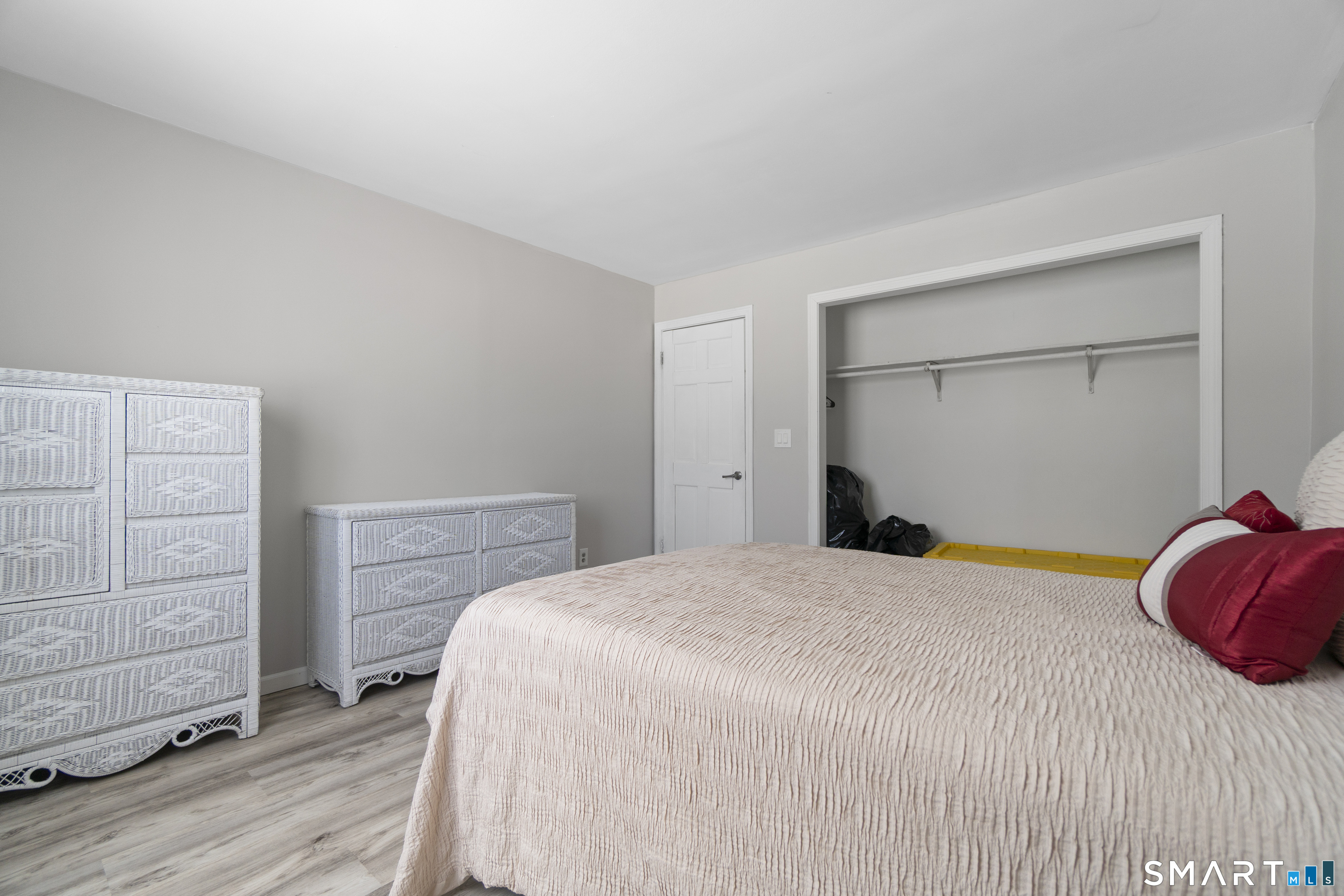 25 Zack Lane Bristol CT 06010