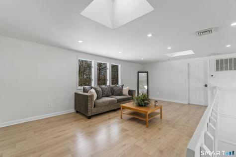 25 Zack Lane Bristol CT 06010