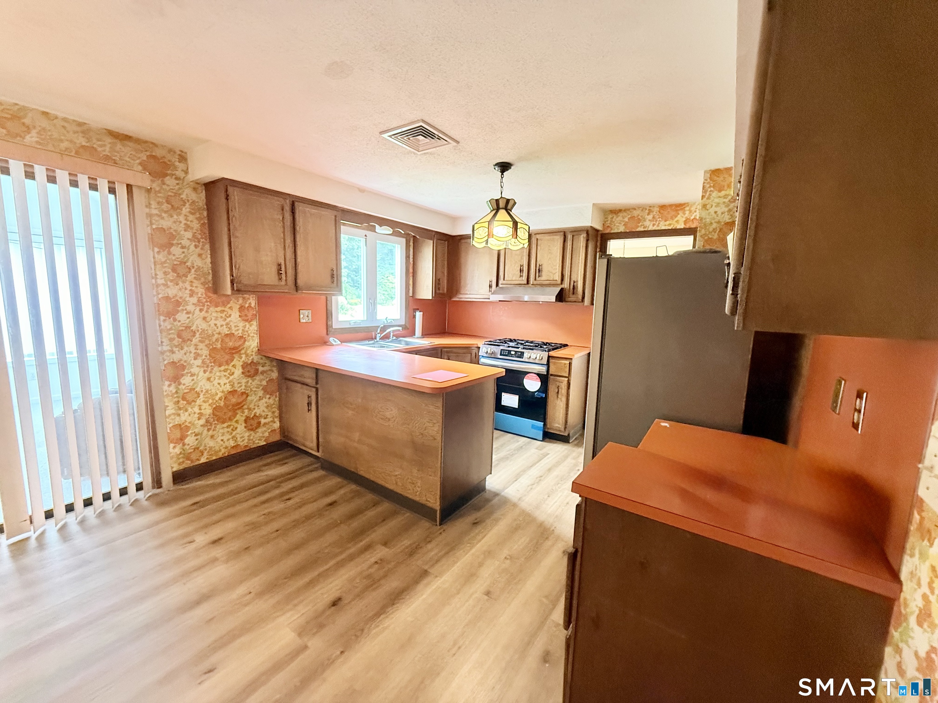 46 Lincoln Way Windsor CT 06095