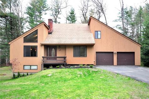 24 Fawnbrook Lane Simsbury CT 06070