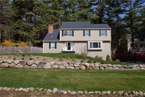 6 Browngate Lane Simsbury CT 06070
