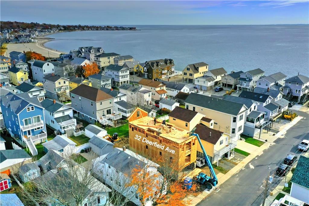 32 Deerfield Avenue Milford CT 06460
