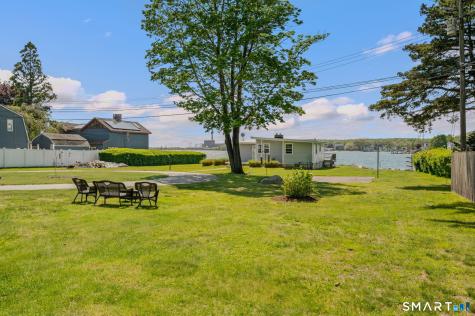 212-R Shore Road Waterford CT 06385