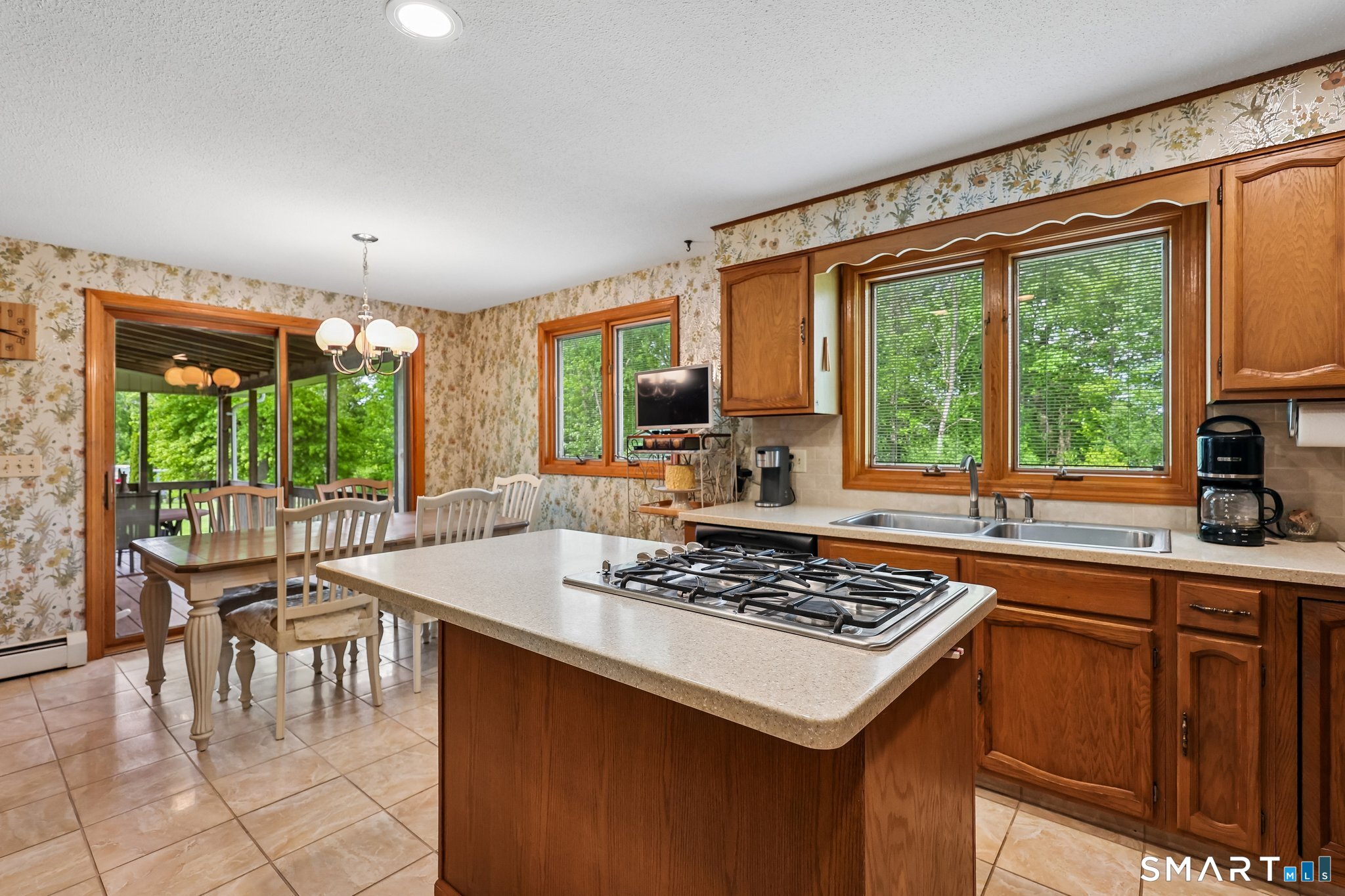 46 Stonegate Drive Wethersfield CT 06109