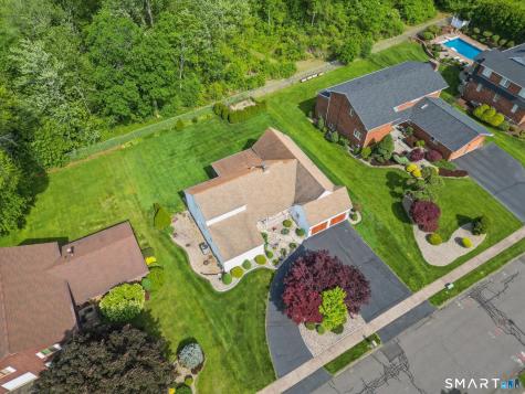 46 Stonegate Drive Wethersfield CT 06109