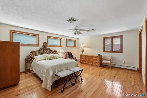46 Stonegate Drive Wethersfield CT 06109