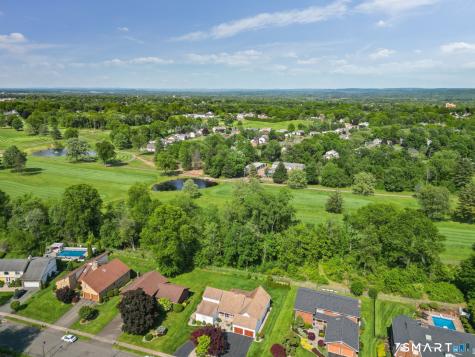 46 Stonegate Drive Wethersfield CT 06109