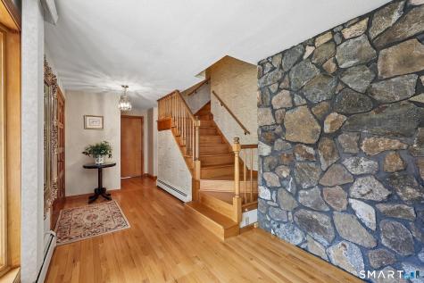 46 Stonegate Drive Wethersfield CT 06109
