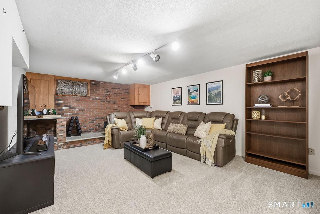 74 Churchill Street Southington CT 06489