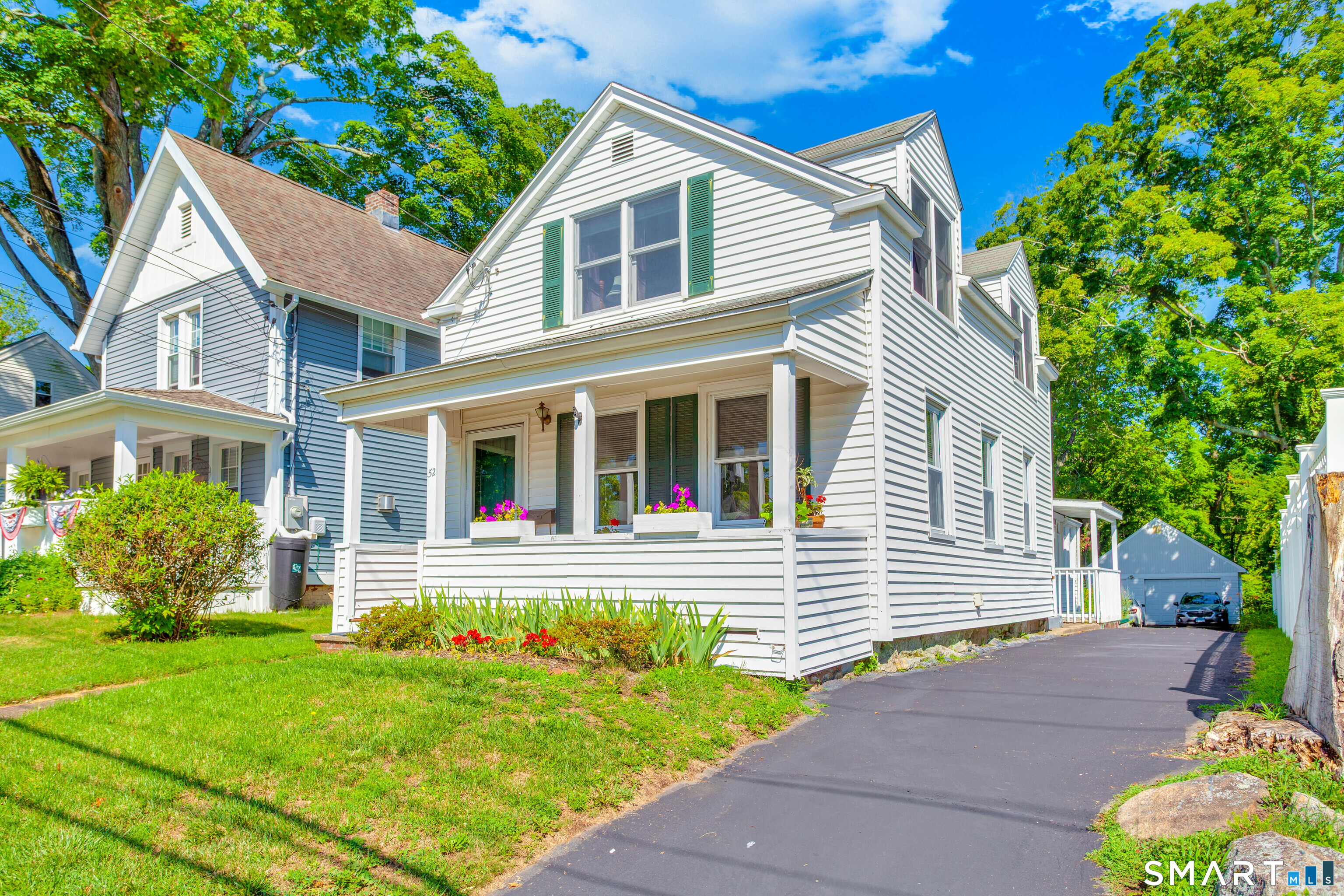 52 East Main Street Branford CT 06405