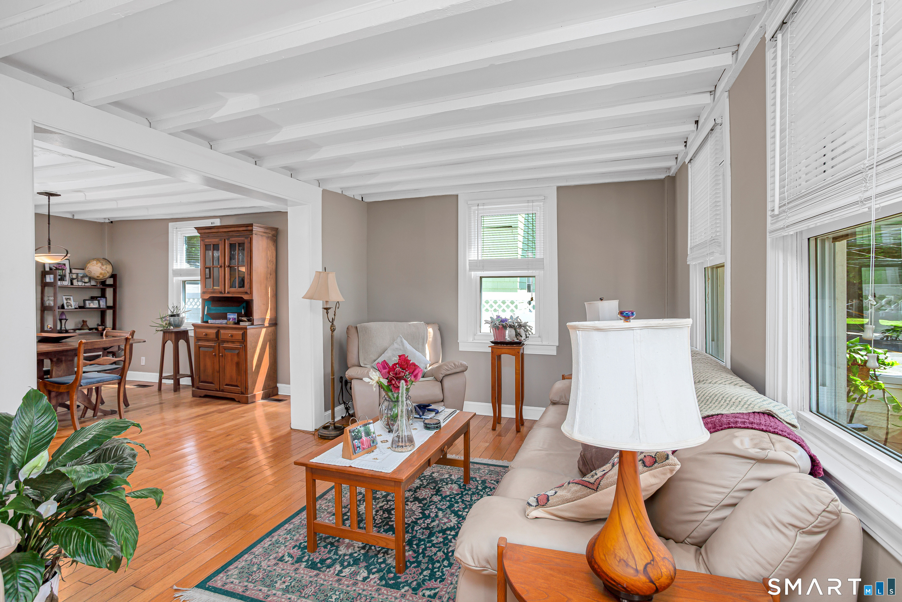 52 East Main Street Branford CT 06405