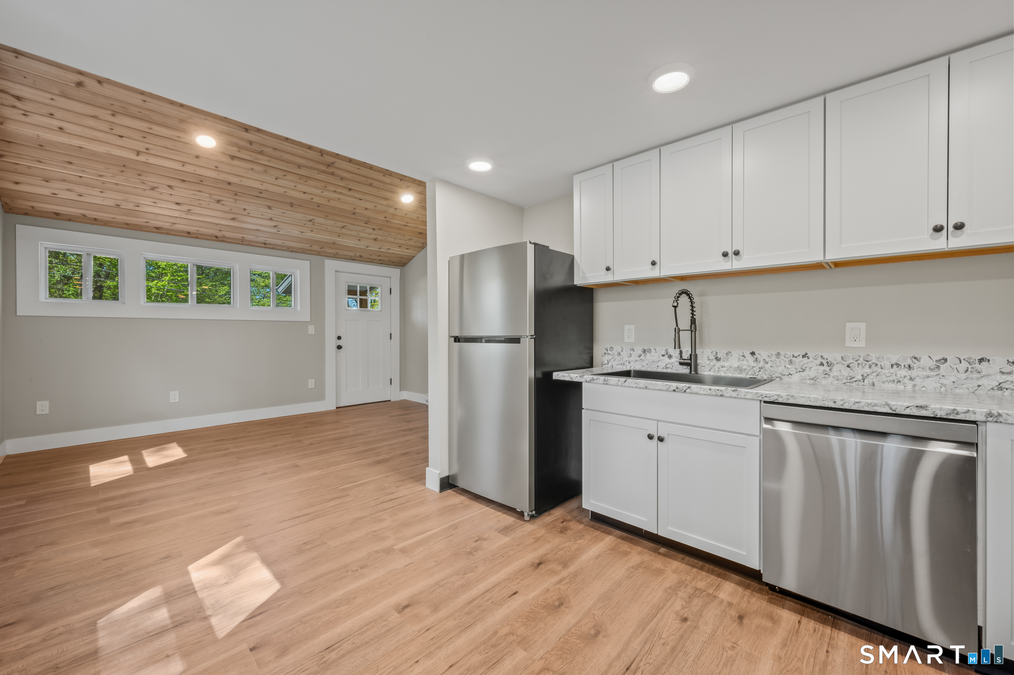 63 Savarese Lane Burlington CT 06013