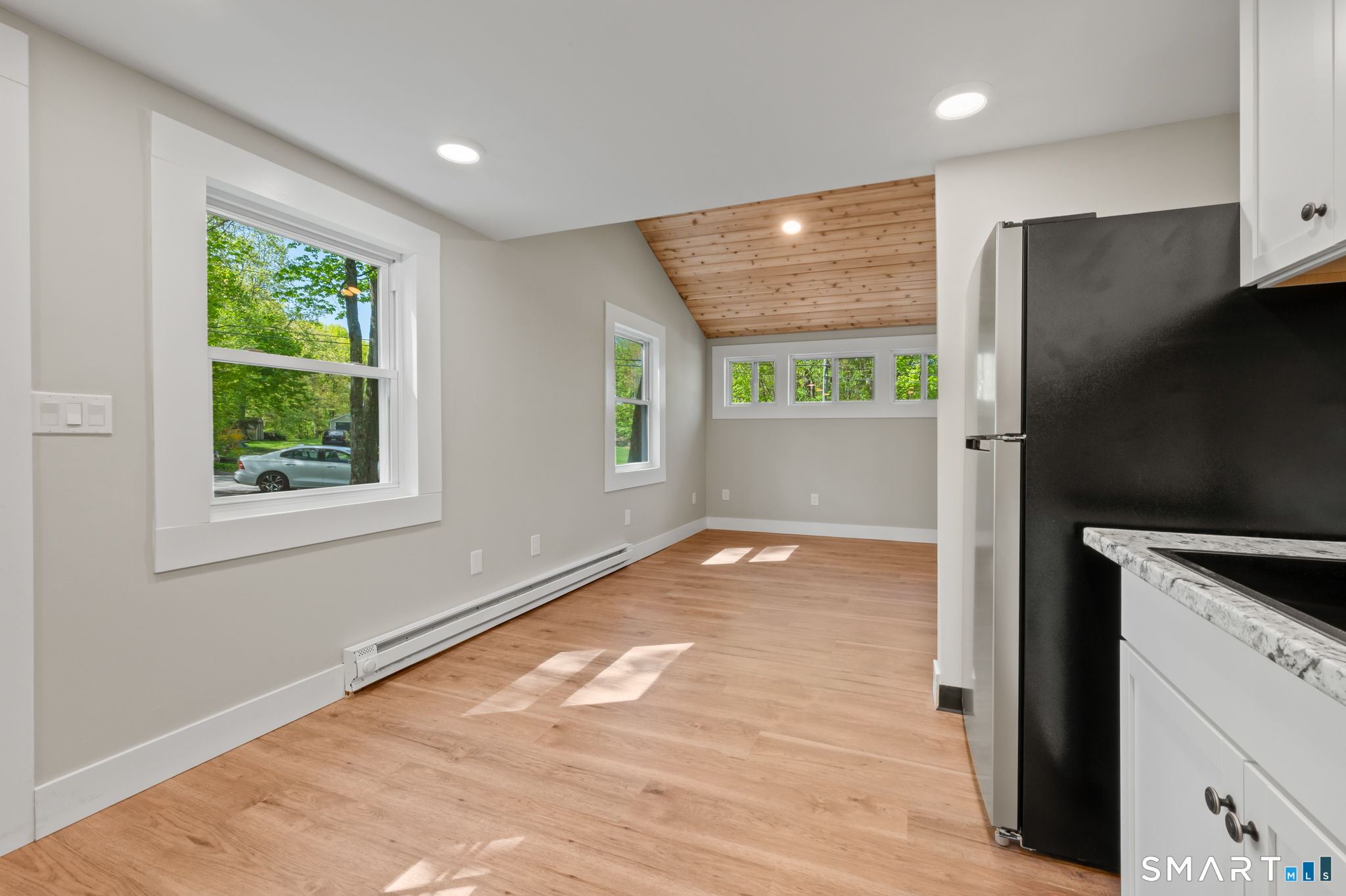 63 Savarese Lane Burlington CT 06013