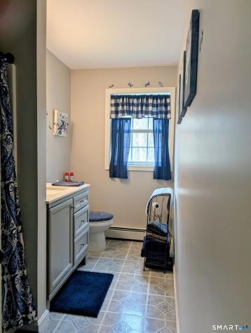 29 Tripp Hollow Road Brooklyn CT 06234