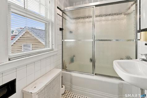 2629 North Main Street Waterbury CT 06704