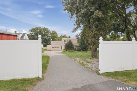 2629 North Main Street Waterbury CT 06704