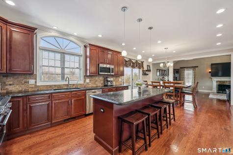 5 Kary Lane New Milford CT 06776