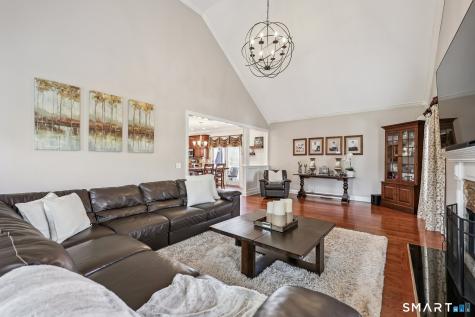 5 Kary Lane New Milford CT 06776