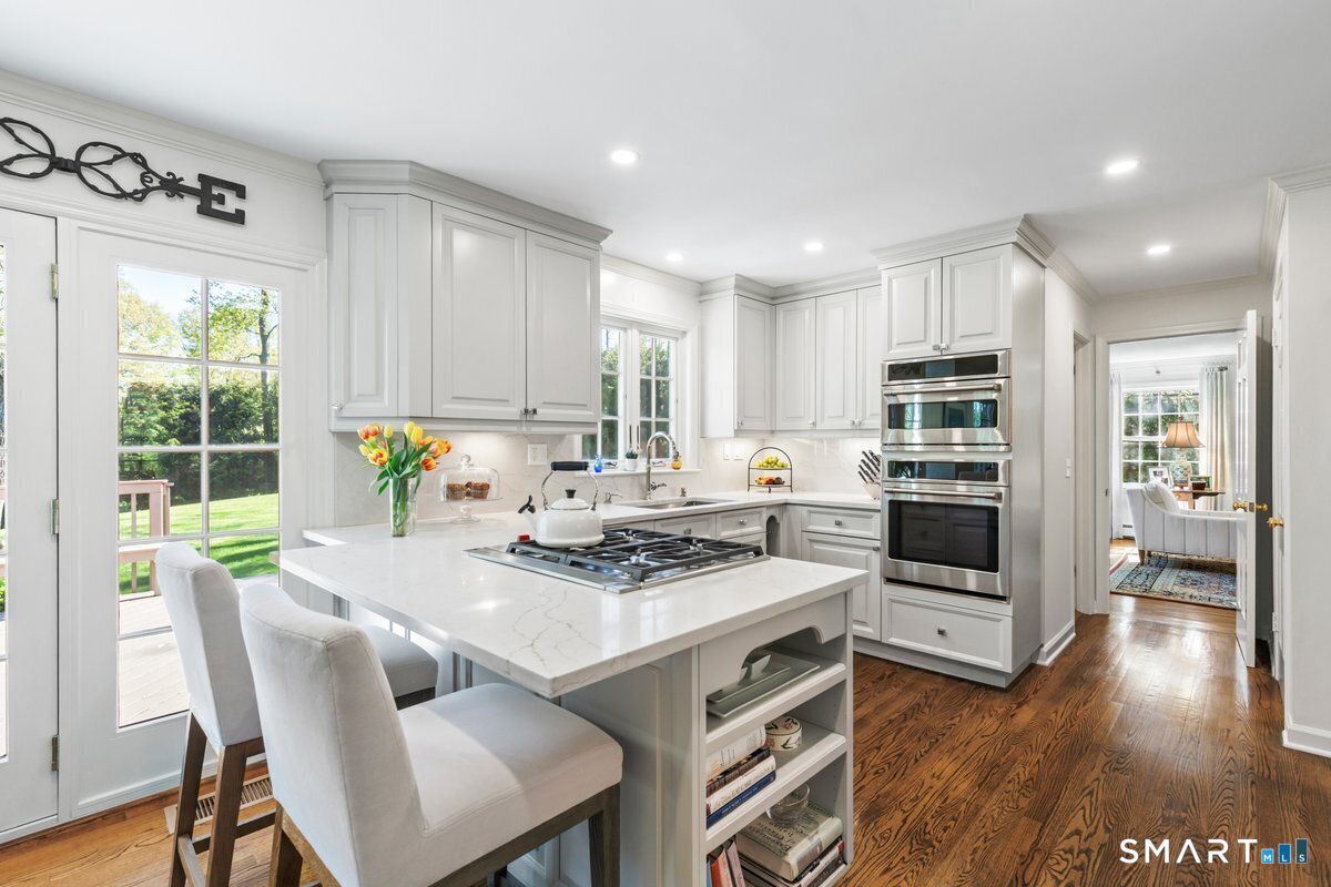12 Norholt Drive New Canaan CT 06840