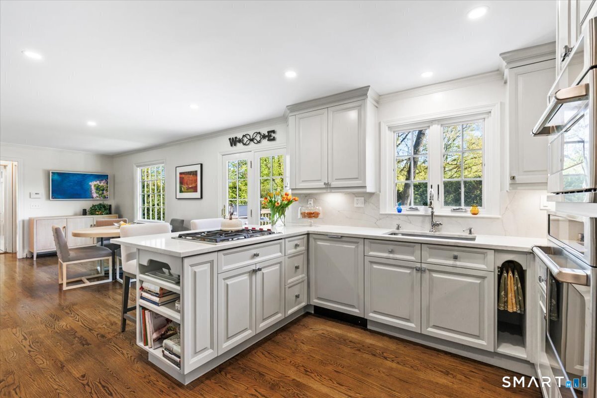 12 Norholt Drive New Canaan CT 06840