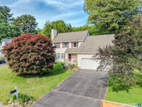 7 Pinecrest Road Enfield CT 06082