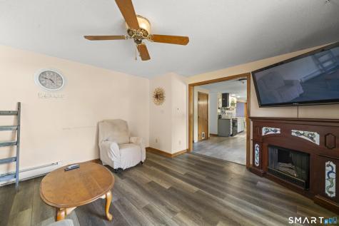7 Pinecrest Road Enfield CT 06082