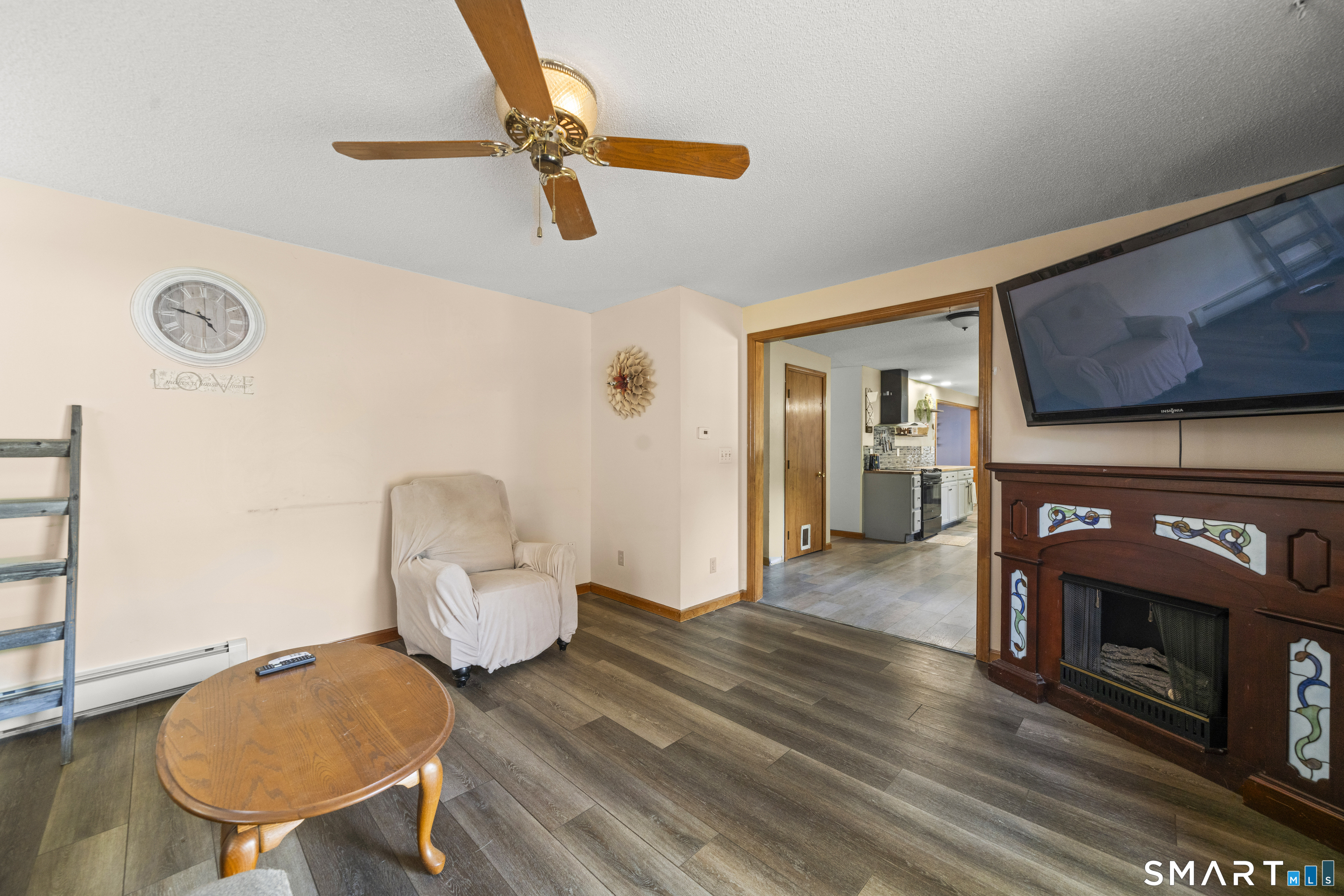 7 Pinecrest Road Enfield CT 06082