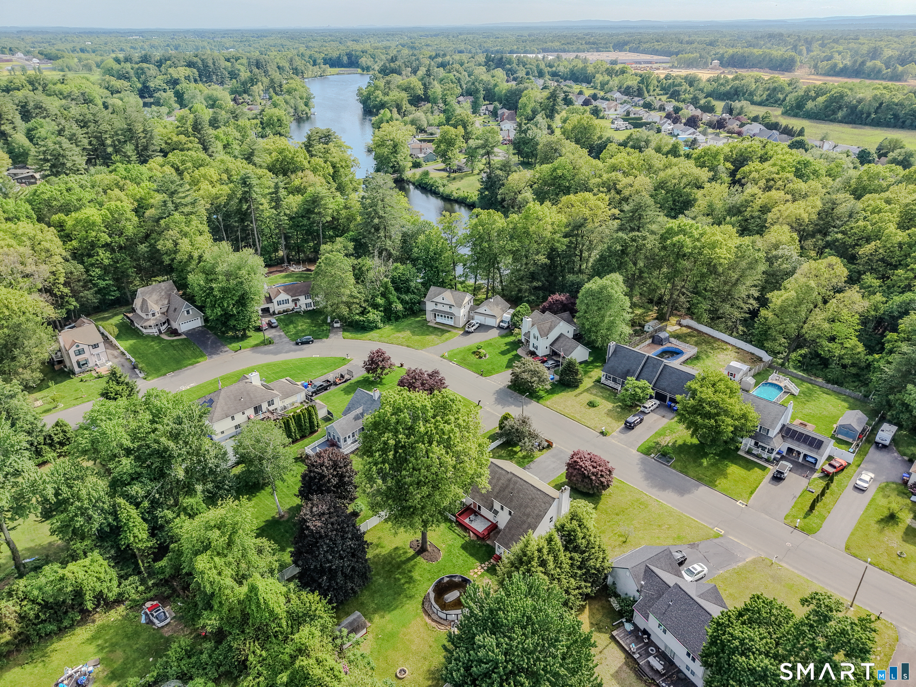 7 Pinecrest Road Enfield CT 06082