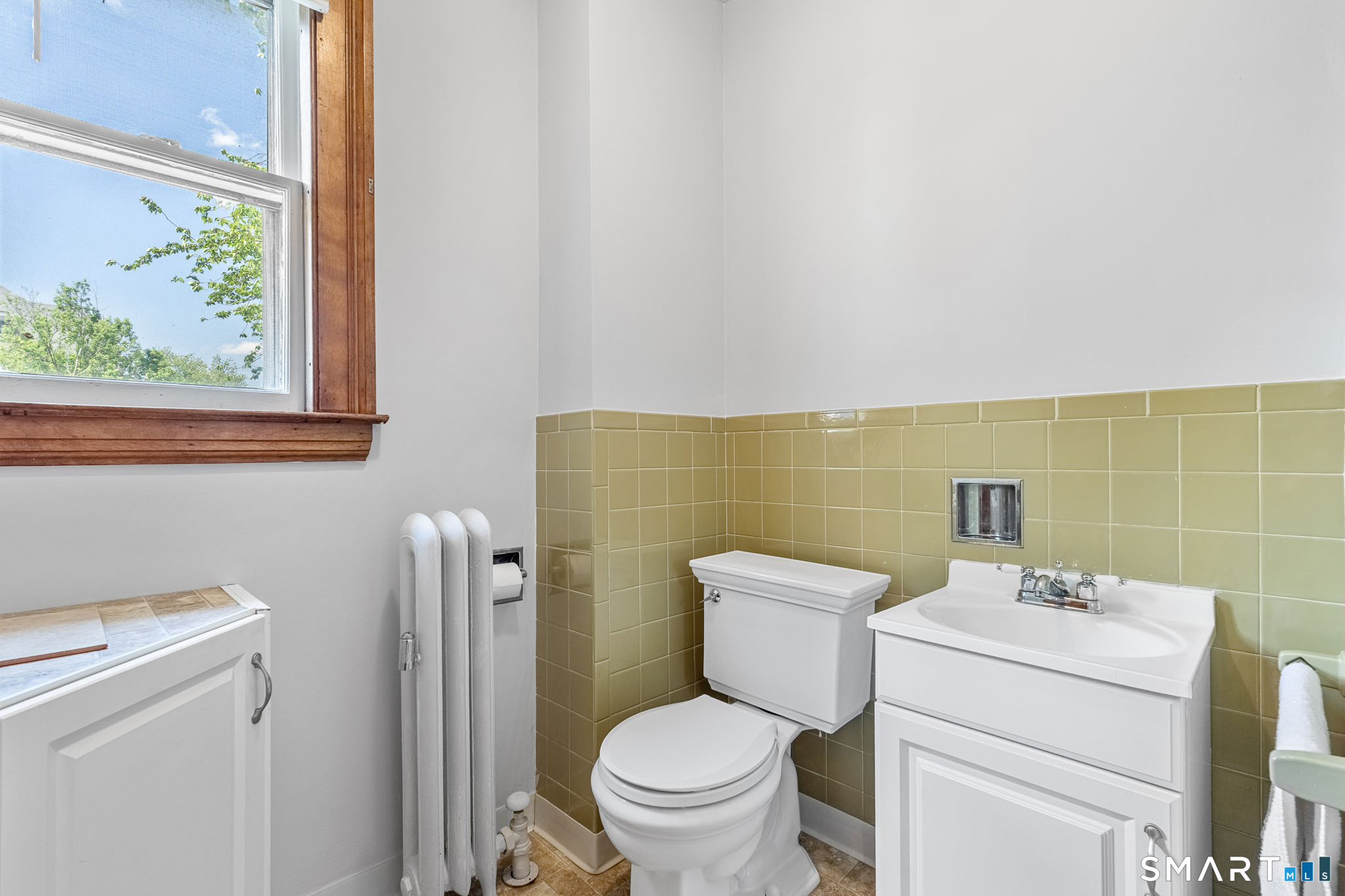 120 Bloomfield Avenue Windsor CT 06095