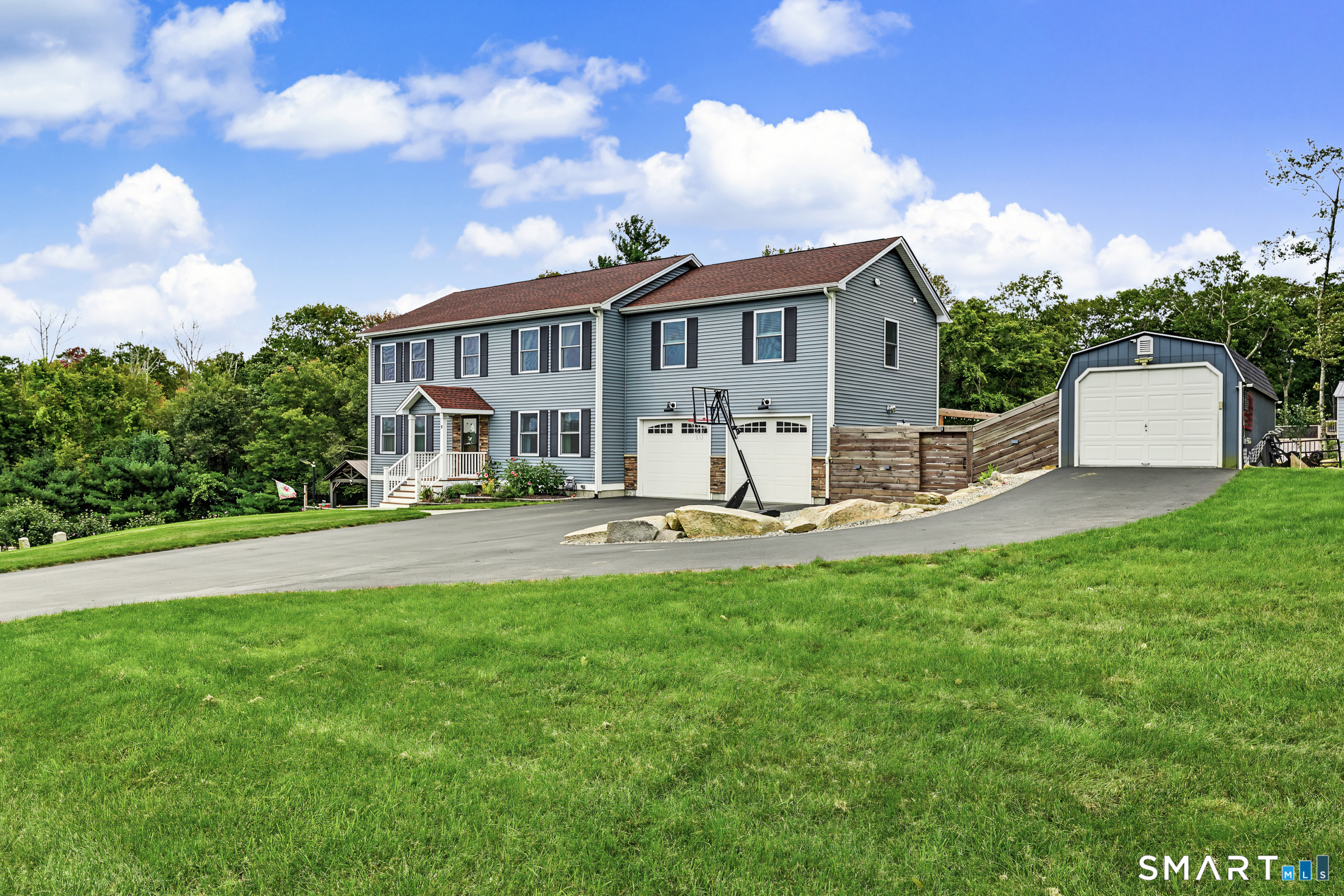 2 Logans Way Sterling CT 06377