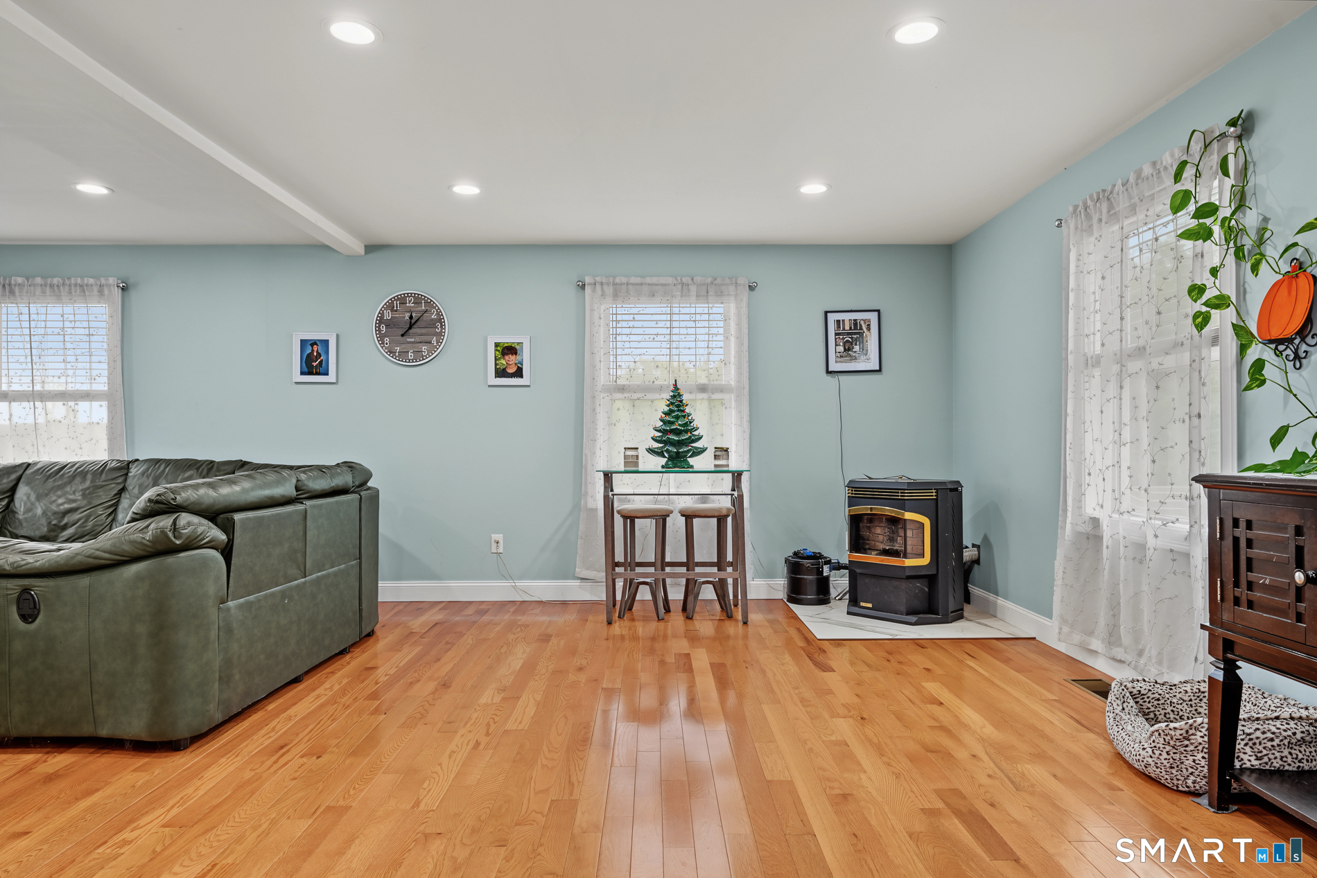 2 Logans Way Sterling CT 06377