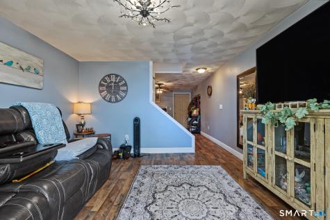 2 Logans Way Sterling CT 06377