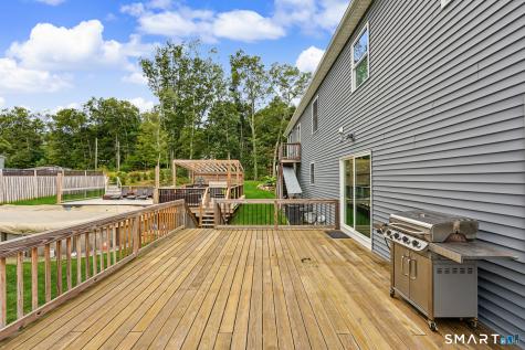 2 Logans Way Sterling CT 06377