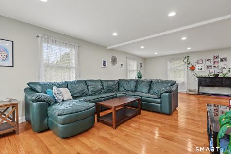 2 Logans Way Sterling CT 06377