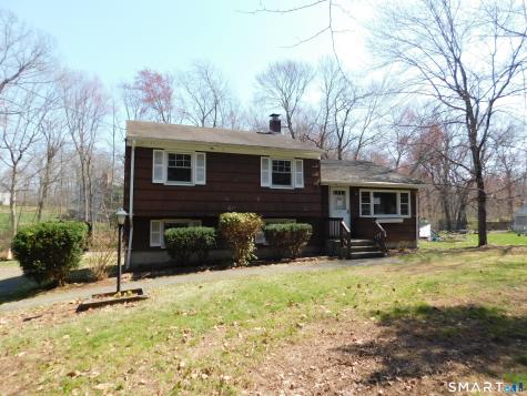 132 North Airline Road Wallingford CT 06492