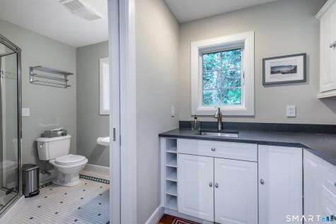 14 Flanders Lane Kent CT 06757