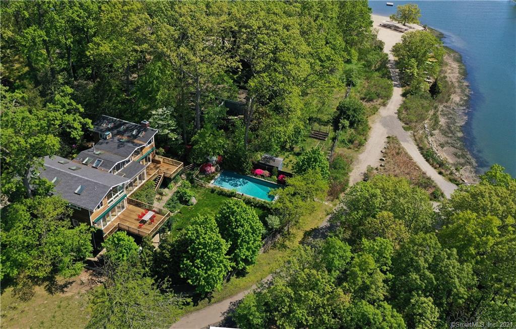 8 Outer Road Norwalk CT 06854