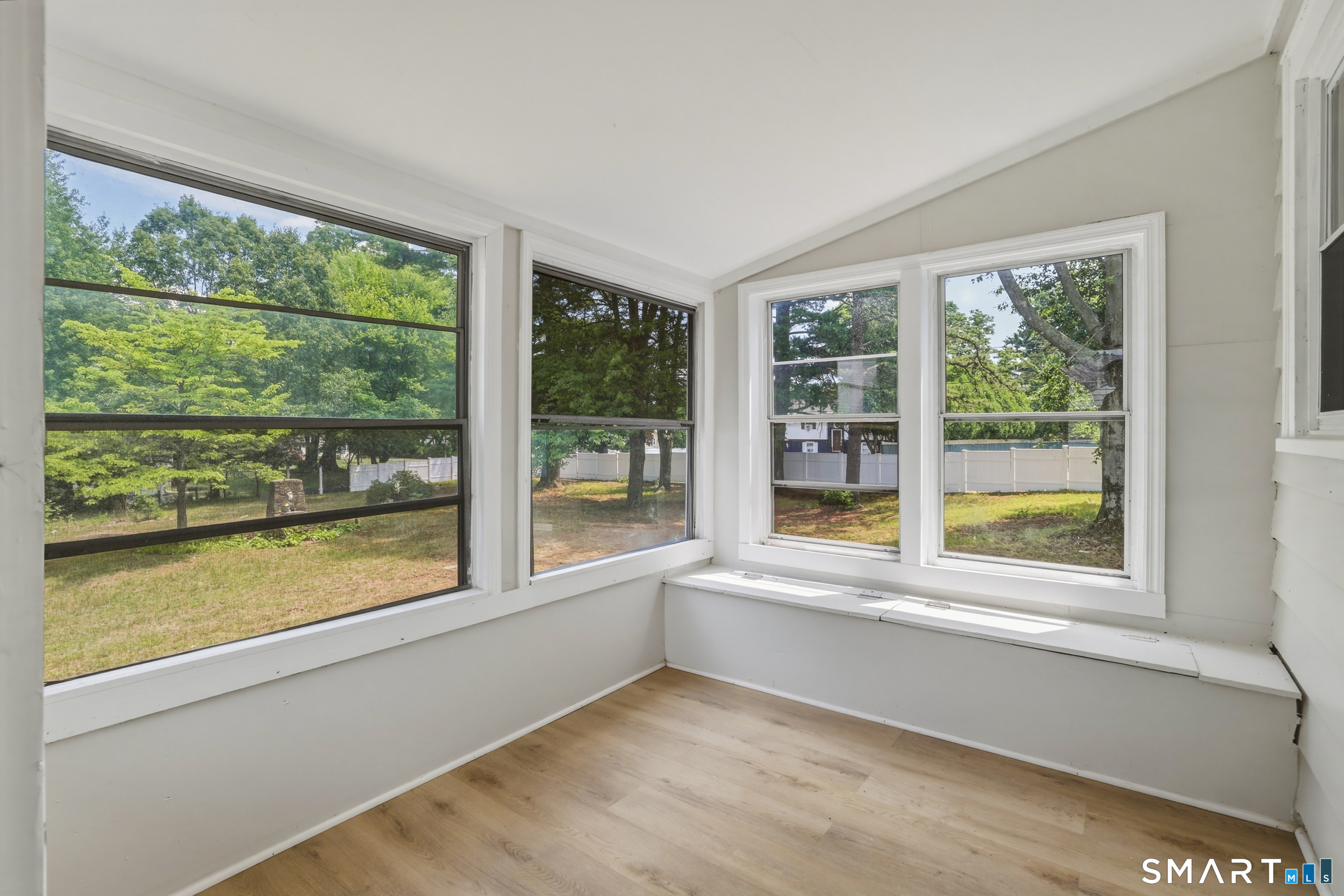 572 Forbes Street East Hartford CT 06118