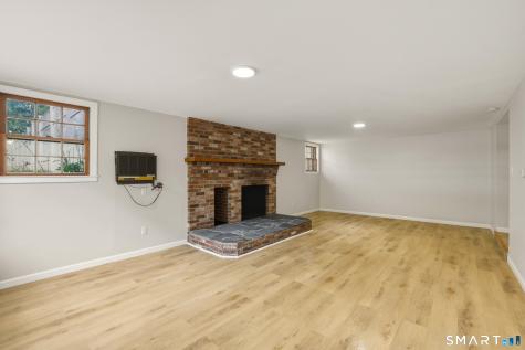 572 Forbes Street East Hartford CT 06118