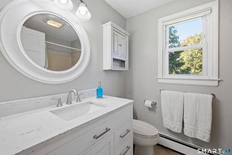 1 Longview Drive East Granby CT 06026