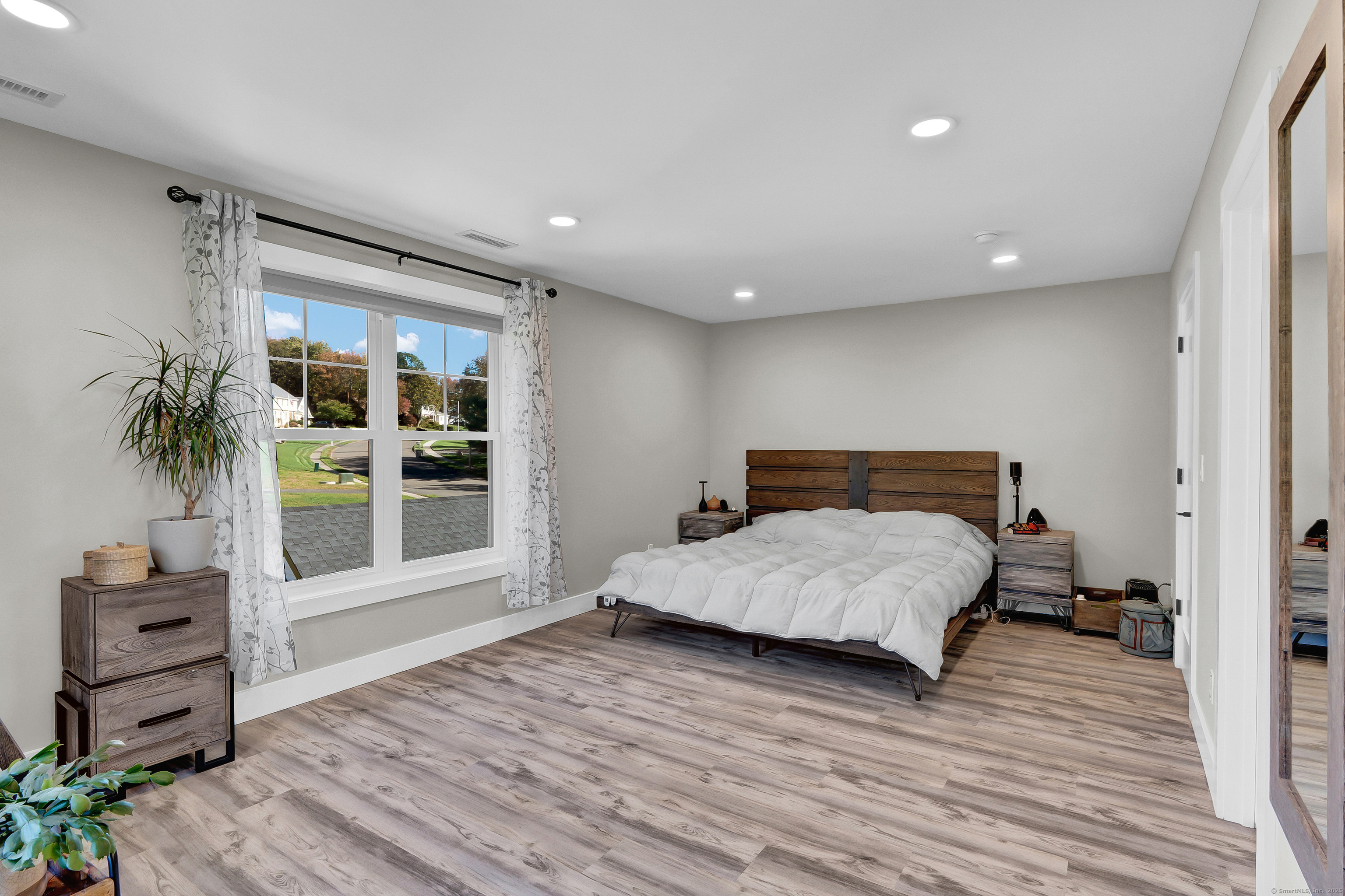 126 Harvard Place Burlington CT 06013