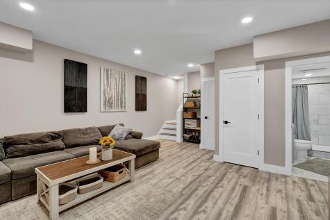 126 Harvard Place Burlington CT 06013