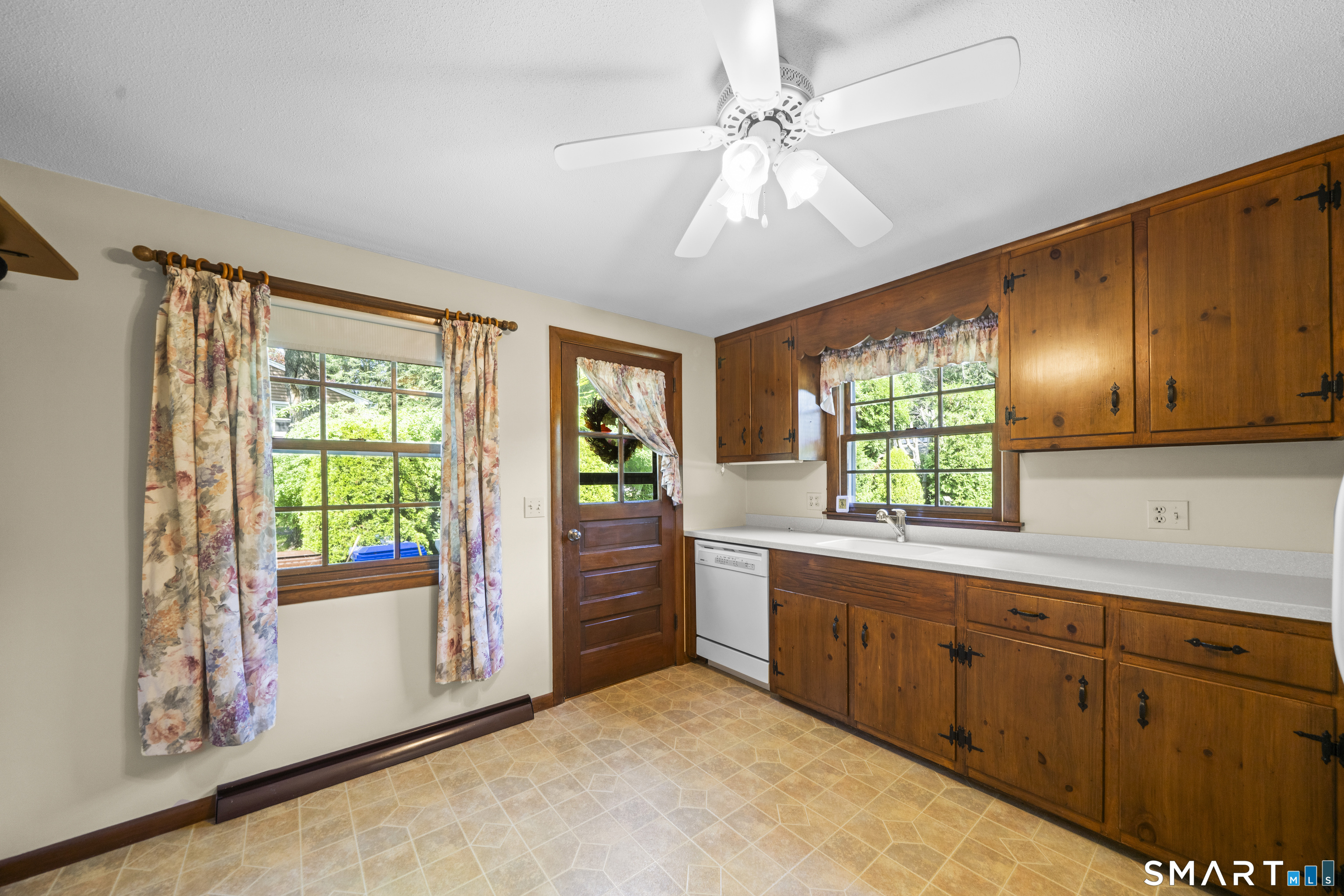 34 Aloha Drive Enfield CT 06082